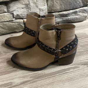 OTBT booties/7.5